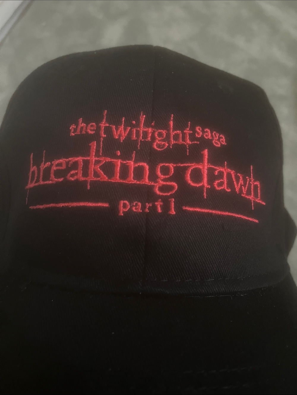 Twilight Saga Breaking Dawn RETRO Cap/Hat Orig Movie Official NEW 2011 Robert P - Picture 9 of 13